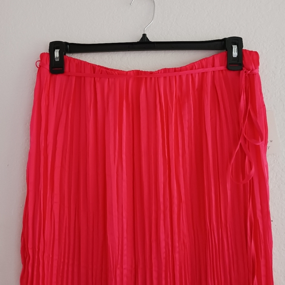 A New Day Satin Crinkle Midi Skirt - Picture 2 of 6